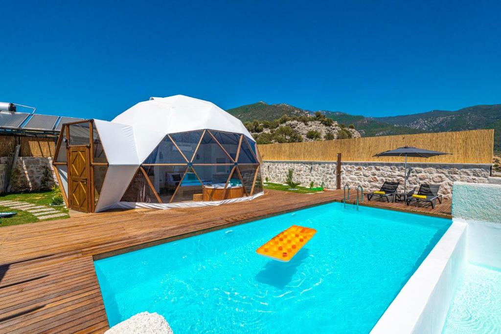 کالکان دوم سوئیتز اند دلاکس هتل Kalkan Dome Suites & Deluxe Hotel