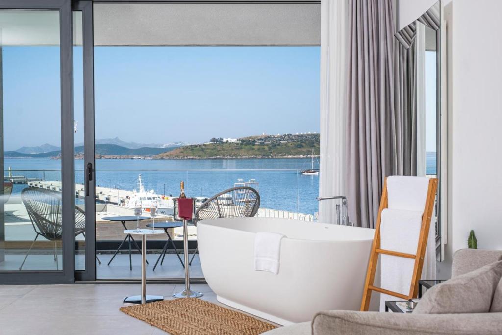 هتل آکانا لافت - Akana Loft