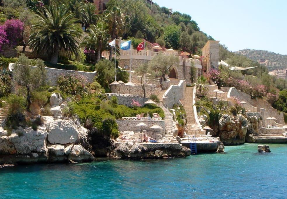 هتل کاکتوس گاردن کالکان - کلاب پاتارا ویلاز Cactus Garden Kalkan - Club Patara Villas