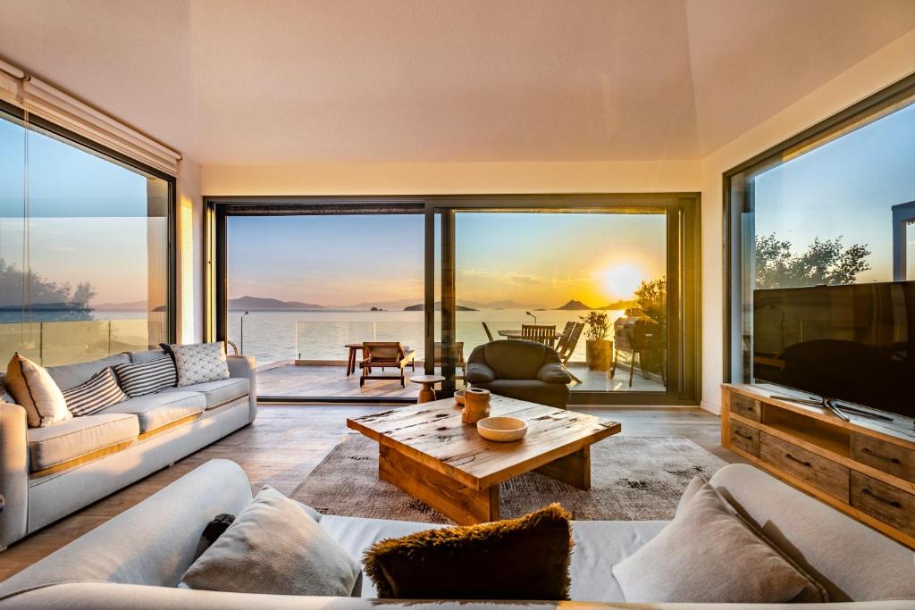 هتل ویلا آدالار بای اوی تاتیلیم - Villa Adalar by EvTatilim