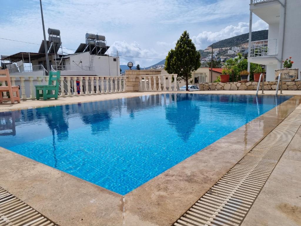 هتل کالی کان نرگیز آپارتمان Kalkan Nergiz Apartment
