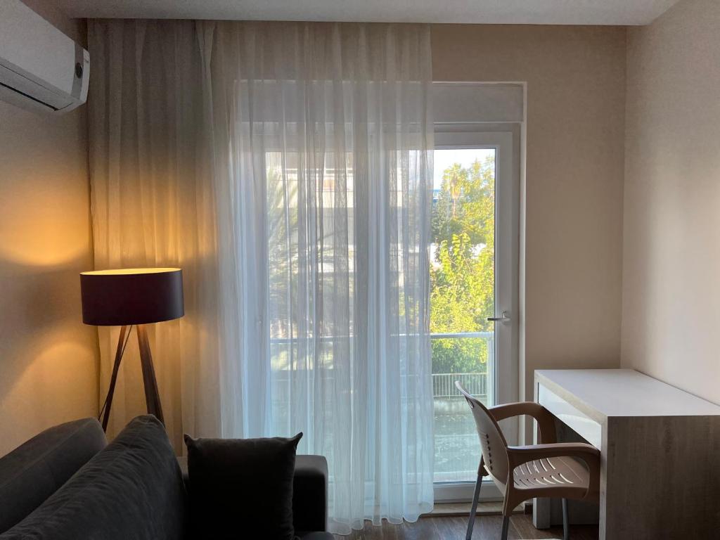 هتل اسپیشس فلت کلاوس تو سی '4' Spacious Flat Close To Sea'4'