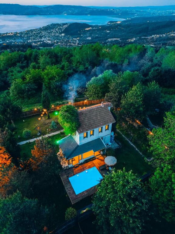 هتل وایت هوم ساپانجا ویلا White home sapanca villa