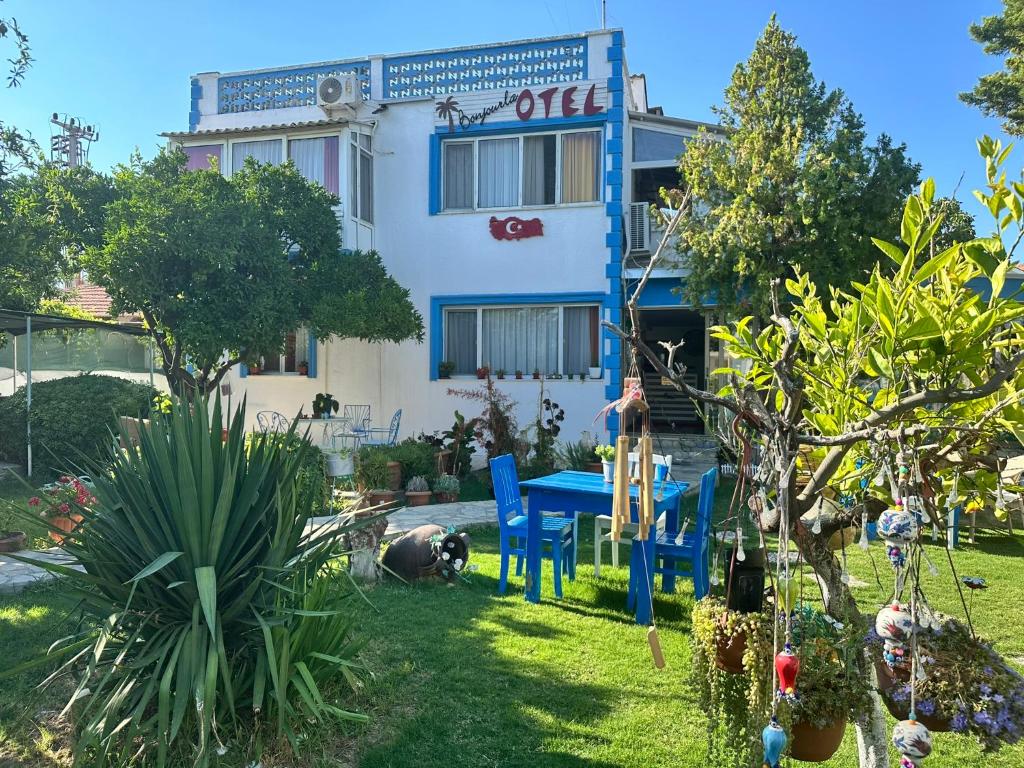 بوجورلا هتل - Bonjourla Otel