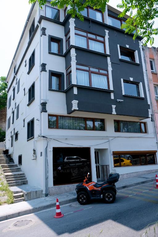 وریانت هتل - Varyant Hotel