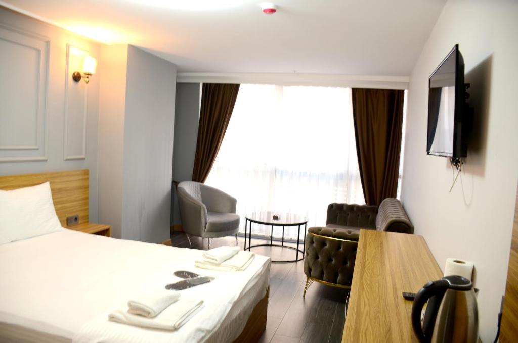 ویوز هتل - Waves hotel