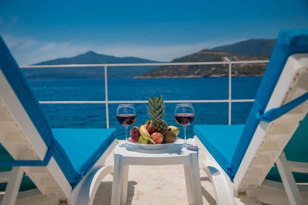 هتل ویلا بلو کاست آی و II و بیچ اند گریت سی ویو - کالکان Villa Blue Coast I & II wBeach and Great Sea View - KALKAN
