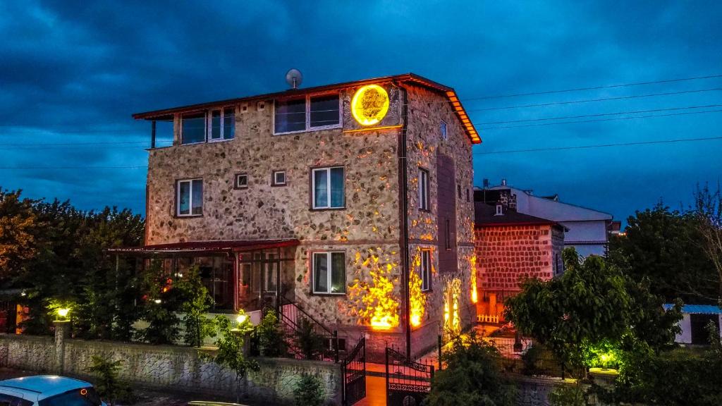 هتل Moonlight of Cappadocia (Hotel), Uçhisar (Turkey) Deals