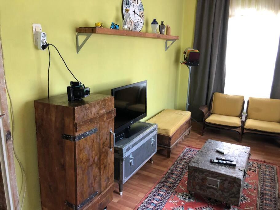 هتل تاریخی کاله اچی میتیش کونوم دنیز یاخینی اویگون فیات حزرلو اوِ TARİHİ KALEİÇİ MÜTHİŞ KONUM DENİZ YAKINI UYGUN FİYAT huzurlu EV