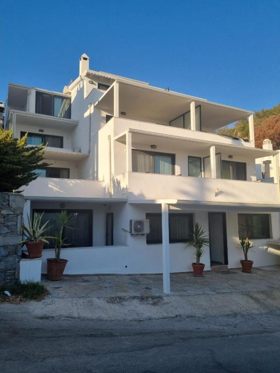 هتل ایلیا آپارت 2 - İlya Apart 2