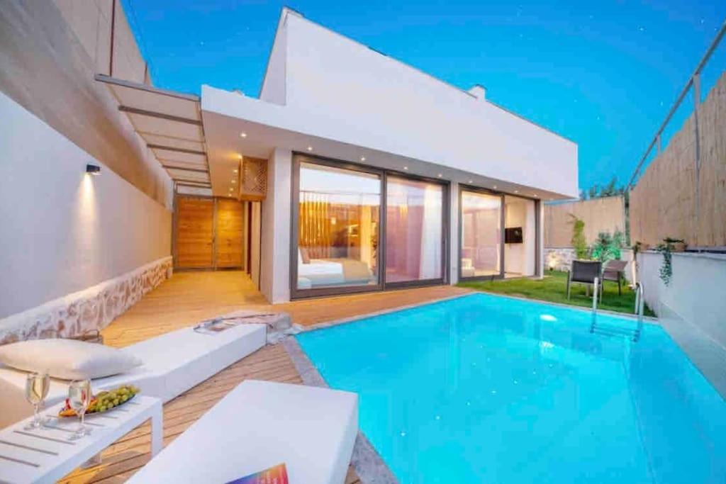 هتل ویلا هیرا این کالکان - Villa Hira in Kalkan