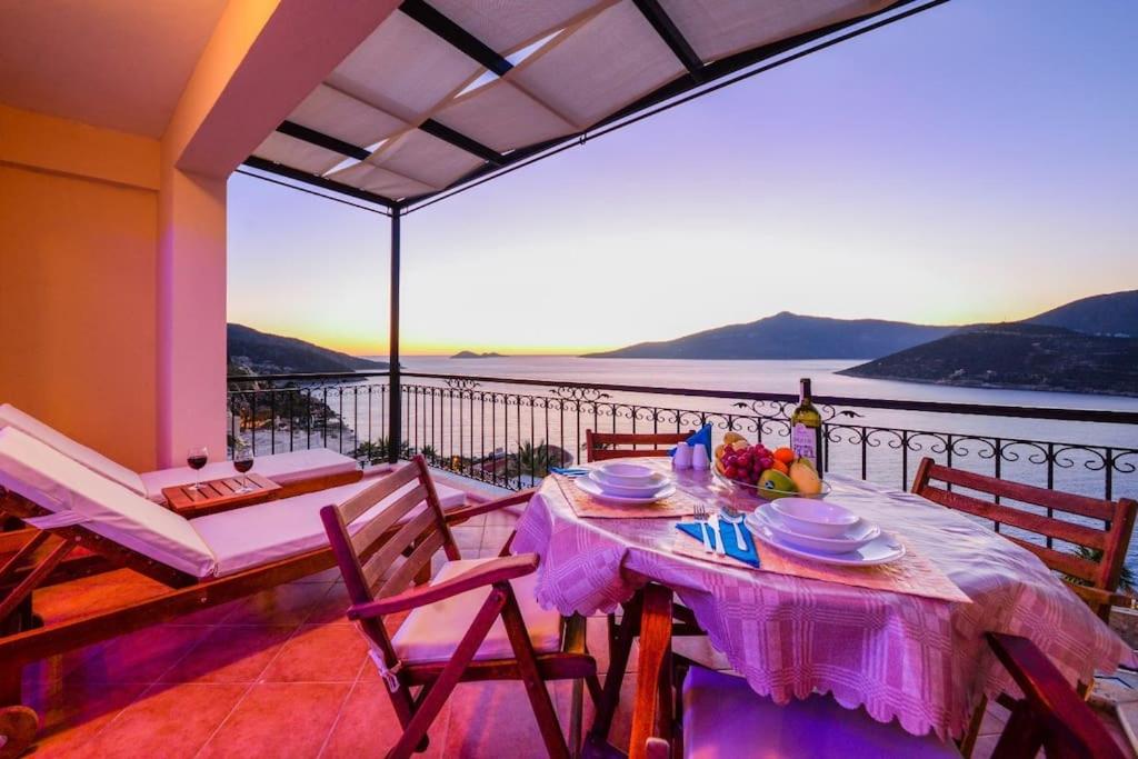 هتل کالکان اولیمپوس آپارتمان Kalkan Olimpos apartment