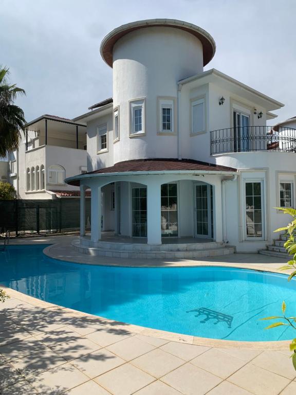 هتل بِلِک ویلا Belek Villa