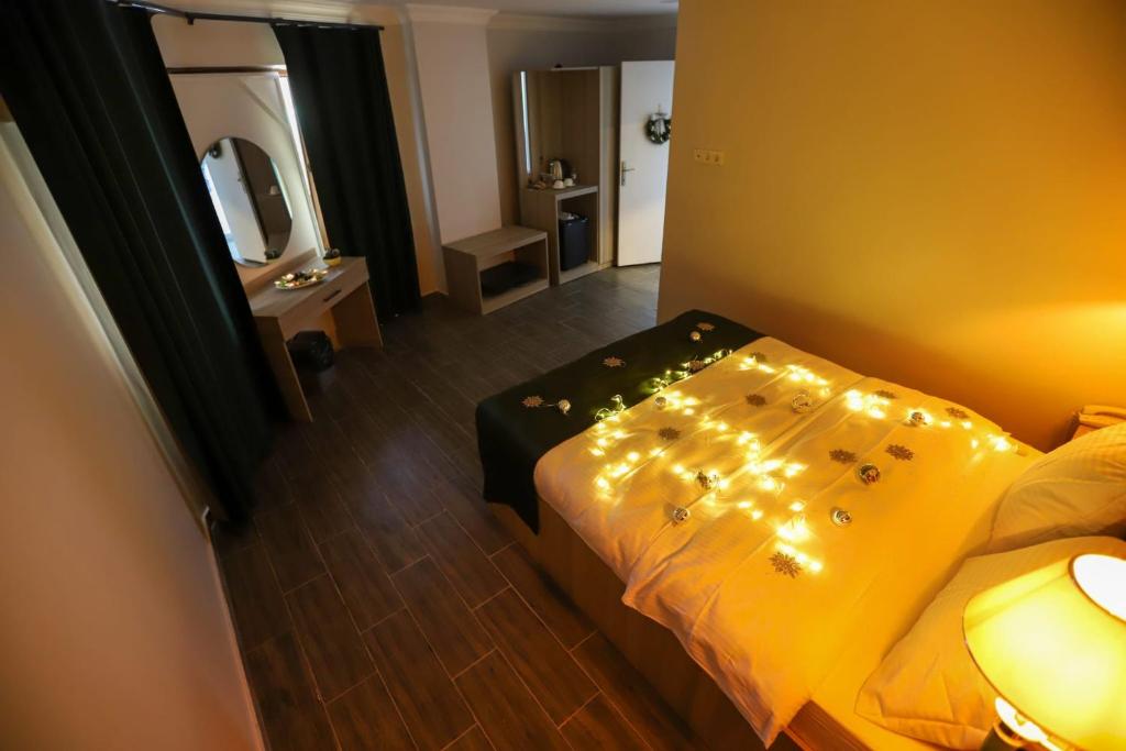 هتل نیادا اوتل اسپا NAYADA OTEL SPA
