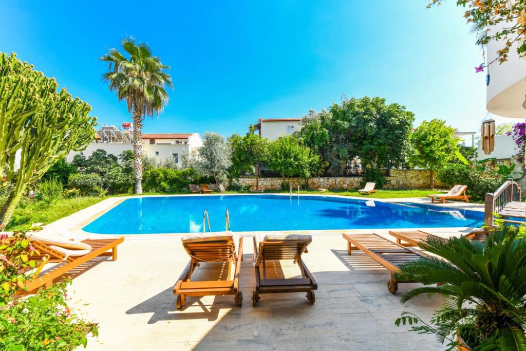 هتل دوپلکس هاوس ویت شرد پول نییر بیچ این کَلکان Duplex House with Shared Pool near Beach in Kalkan