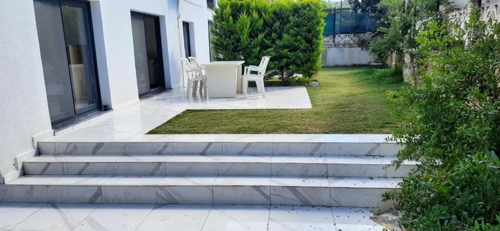 هتل چشمِ هالی‌دی هومز - Çeşme holiday homes