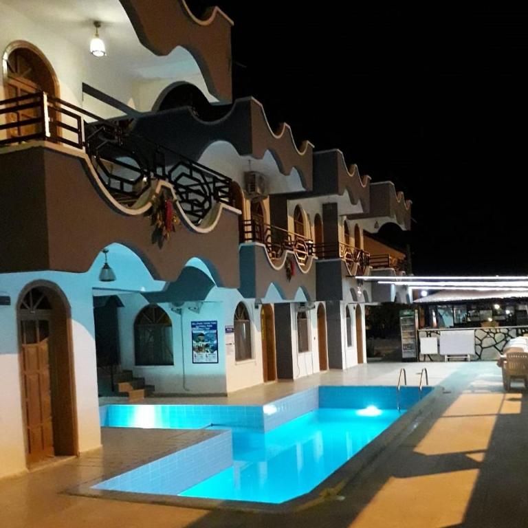 سینسر هتل - Sincer Otel
