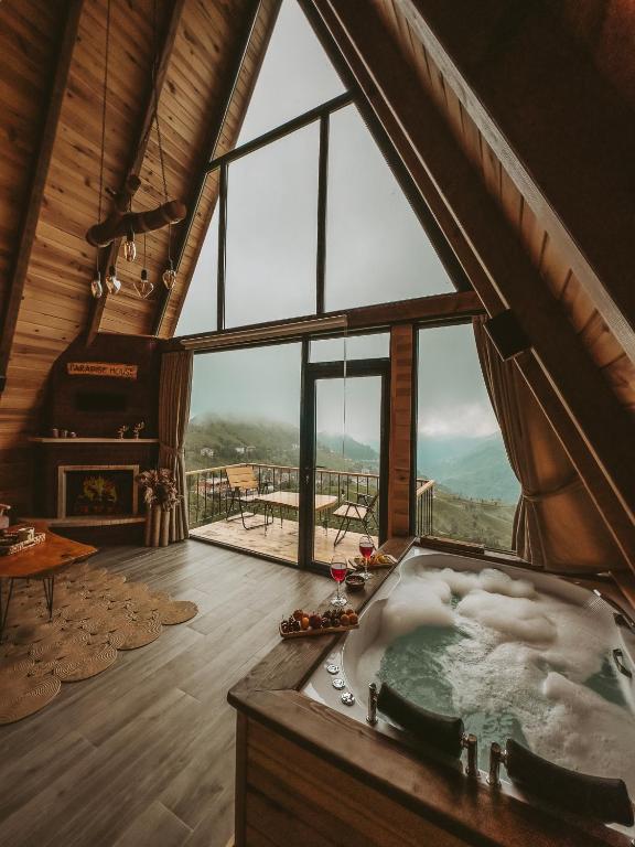 هتل پاراڈایس هاوس - بانگلوو Paradise House - Bungalov
