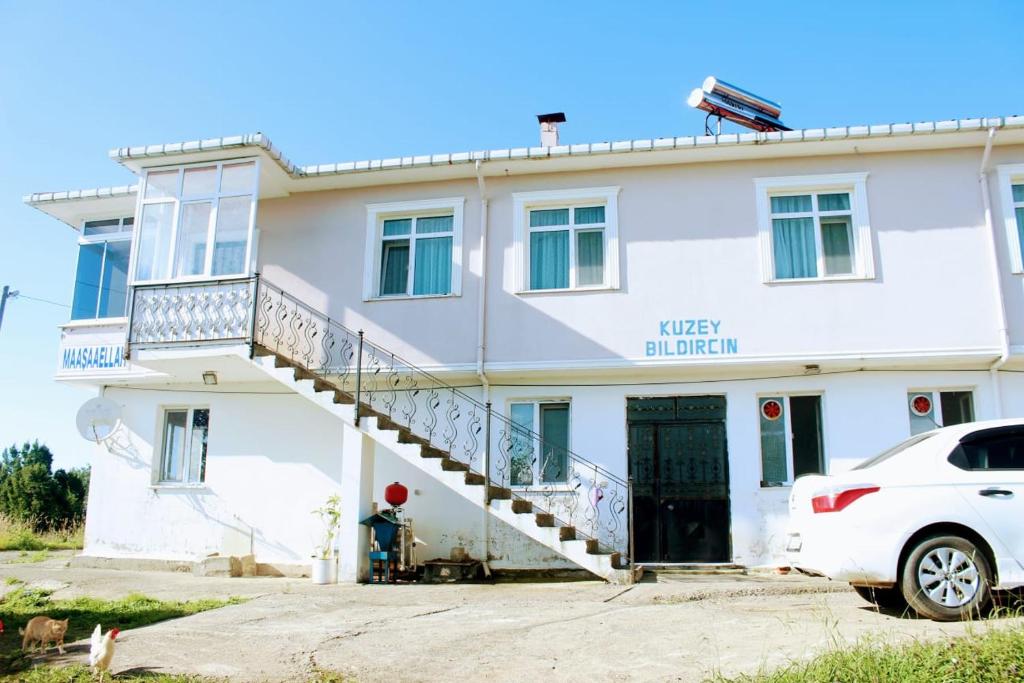 کوزه آپارت هتل - KUZEY APART OTEL