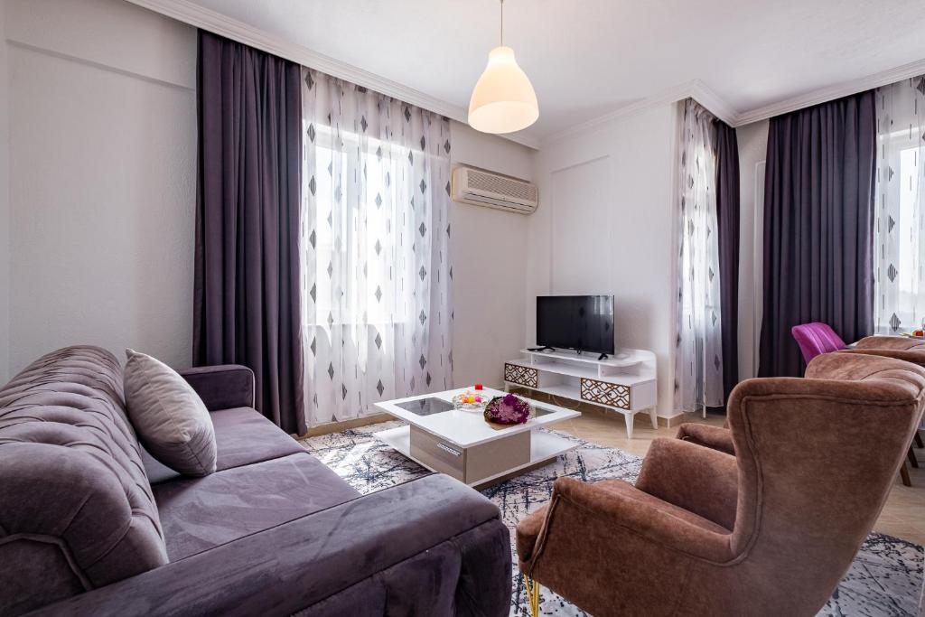هتل آسوس آپارت: هاووزلو سیتده تمامı زین 2 اودا 1 سالن دایره - Assos Apart: Havuzlu sitede tamamı sizin 2 oda 1 salon daire