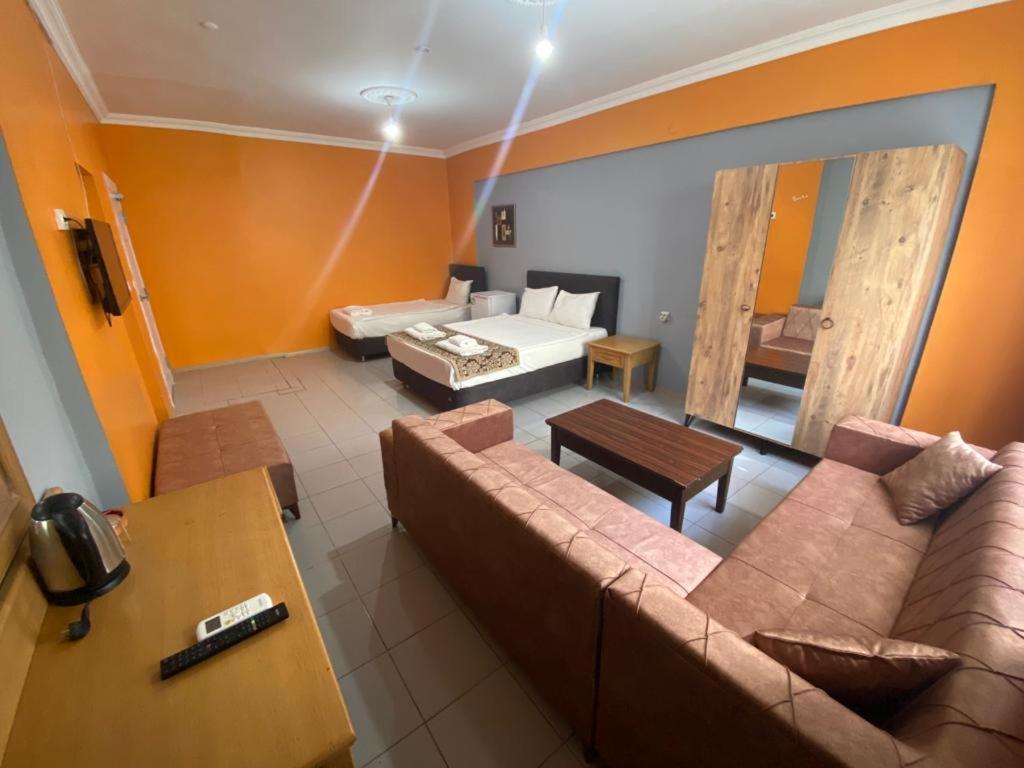 سیتی هاوس هتل - City House Hotel