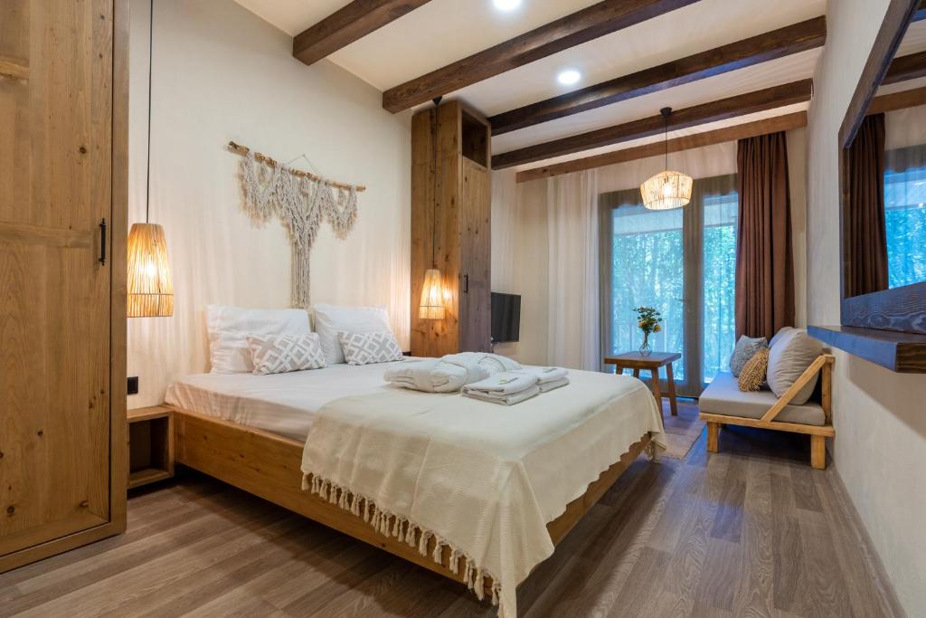 هتل نیچر لایف بانگالو و اسپا - Naturelife Bungalows & SPA