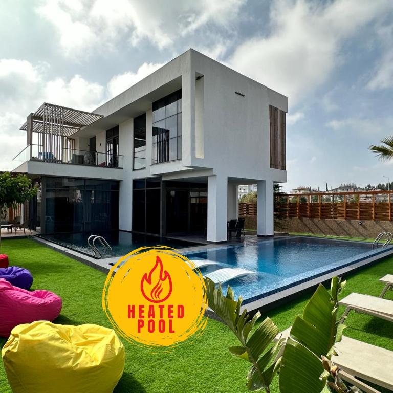 هتل دکتر ویلا سویتس DrVilla°Suits