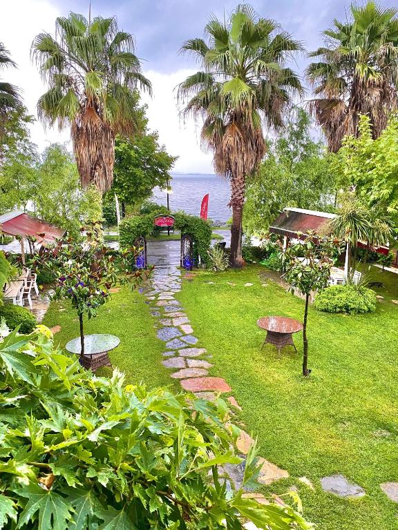 پری بوتیک هتل Peri Boutique Hotel