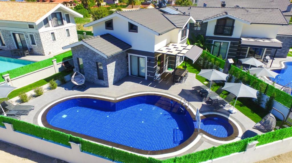 هتل دیلیان ویلا سوارتیک Dalyan Villa Svarti