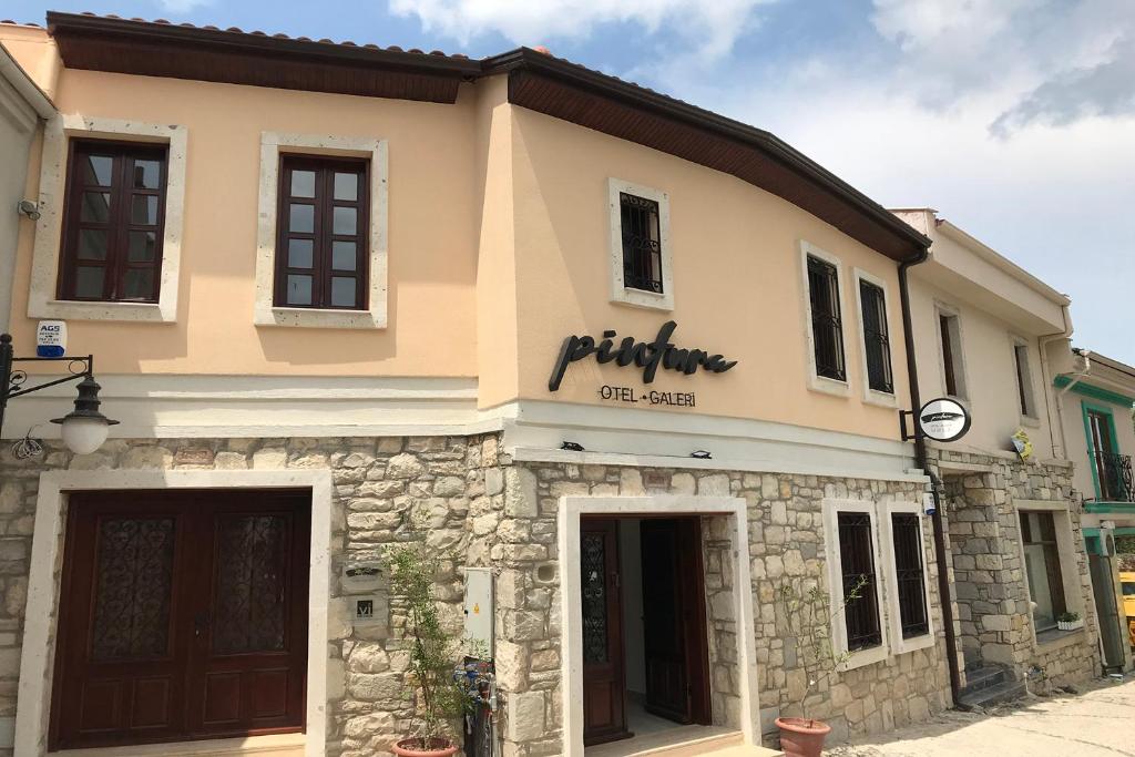 پینتورا اورلا هتل - Pintura Urla Hotel