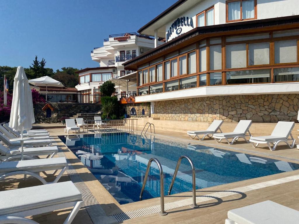 نیچرلا آپارت هتل - NATURELLA APART HOTEL