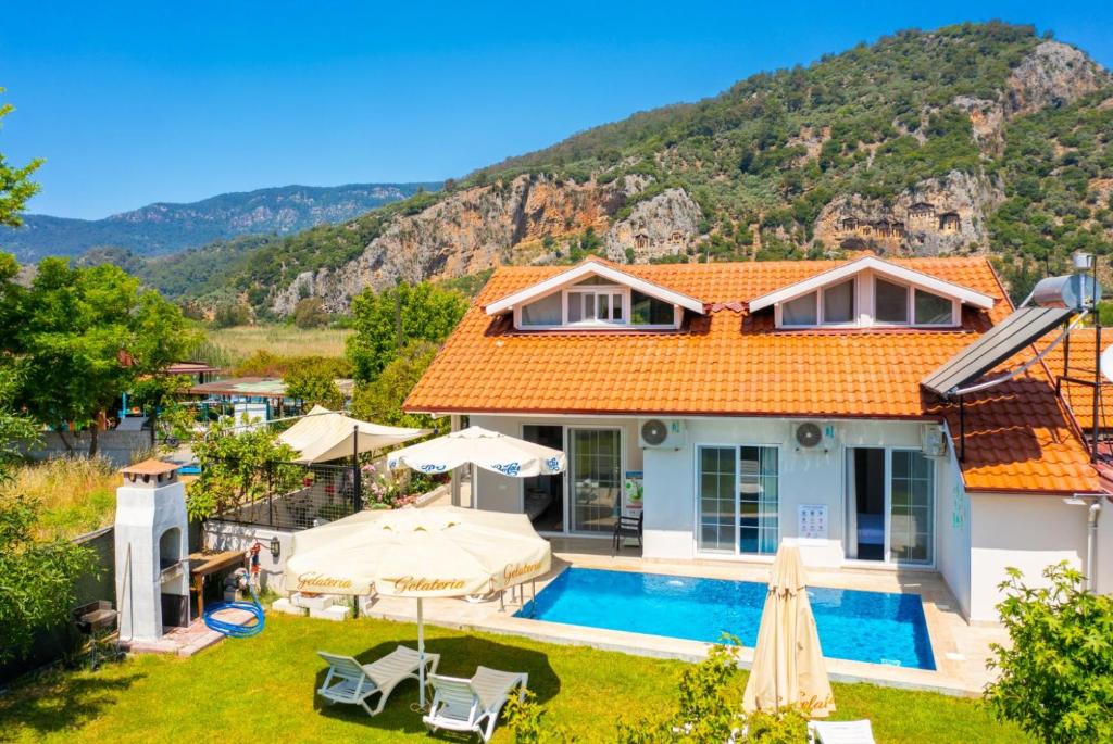 هتل ویلا زونکدِمیر Villa Zonkdemir