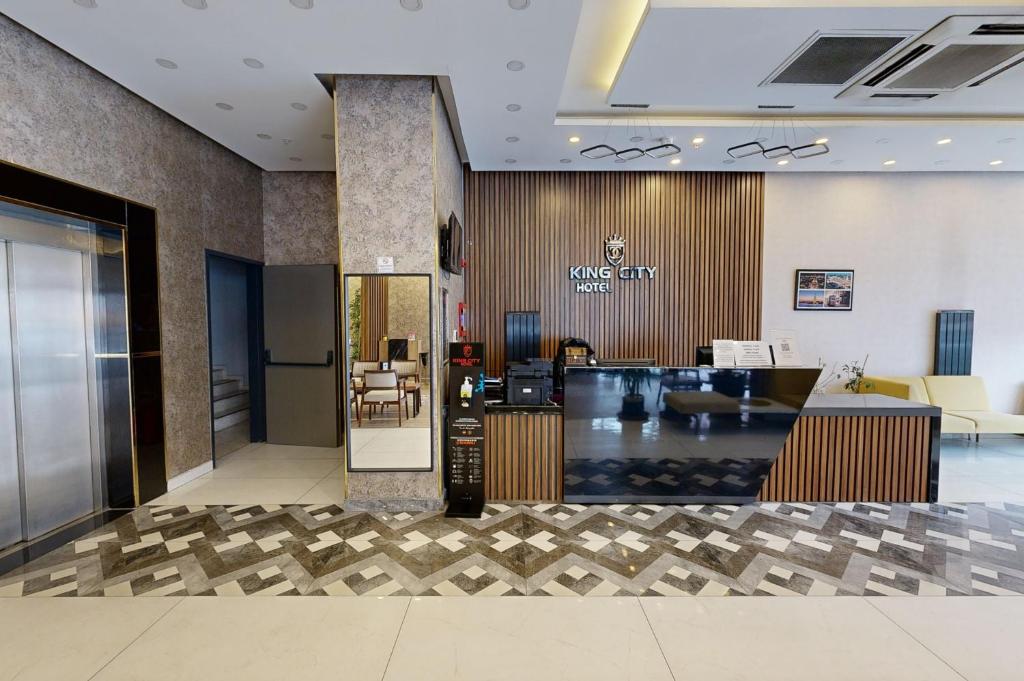 کینگ سیتی هتل - King City Hotel
