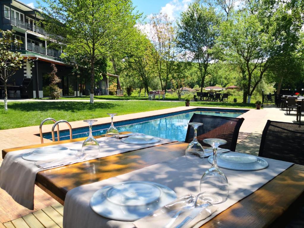 اچ بی اس بوتیک هتل اند رستوران - HBS Boutique Hotel & Restaurant