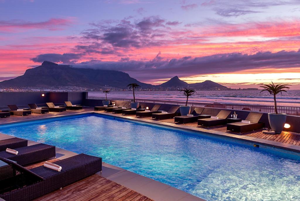 لاگون بیچ هتل آپارتمانز Lagoon Beach Hotel Apartments