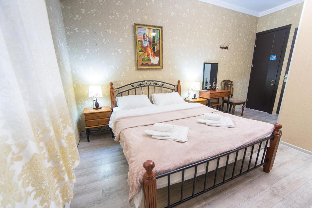 هتل ترس هاوس نیار اپرا Terrace House Near Opera