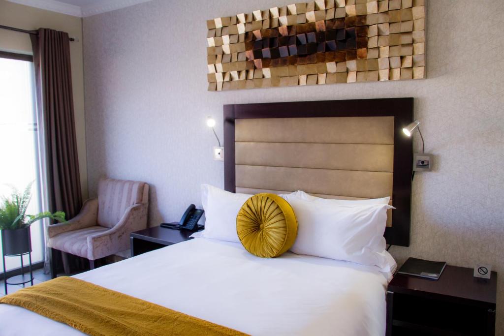 هتل کیوز بوتیک استی Q's Boutique Stay