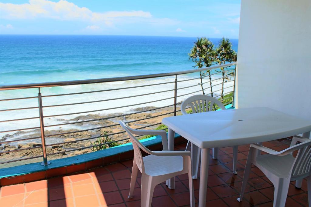 هتل چاکاس کُوِ 53 Chakas Cove 53