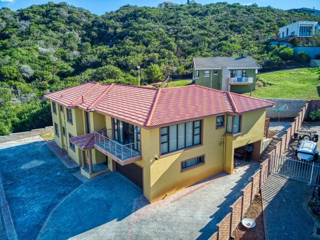 هتل هاپ اسلت ویلا Hopslot Villa