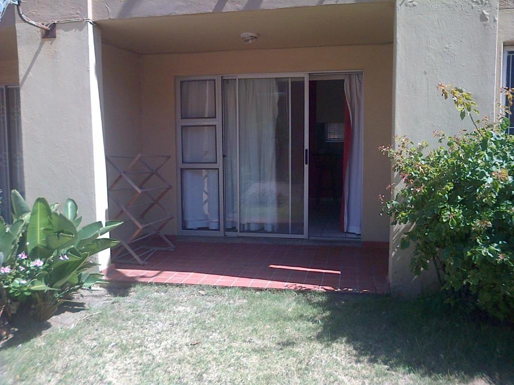 هتل دربن آکومودیشن 118 سامرساندز Durban Accommodation 118 Summersands