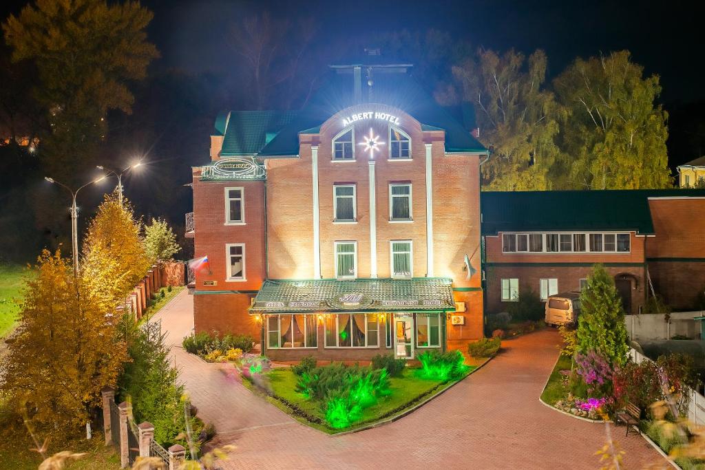 آلبرت هتل Albert Hotel