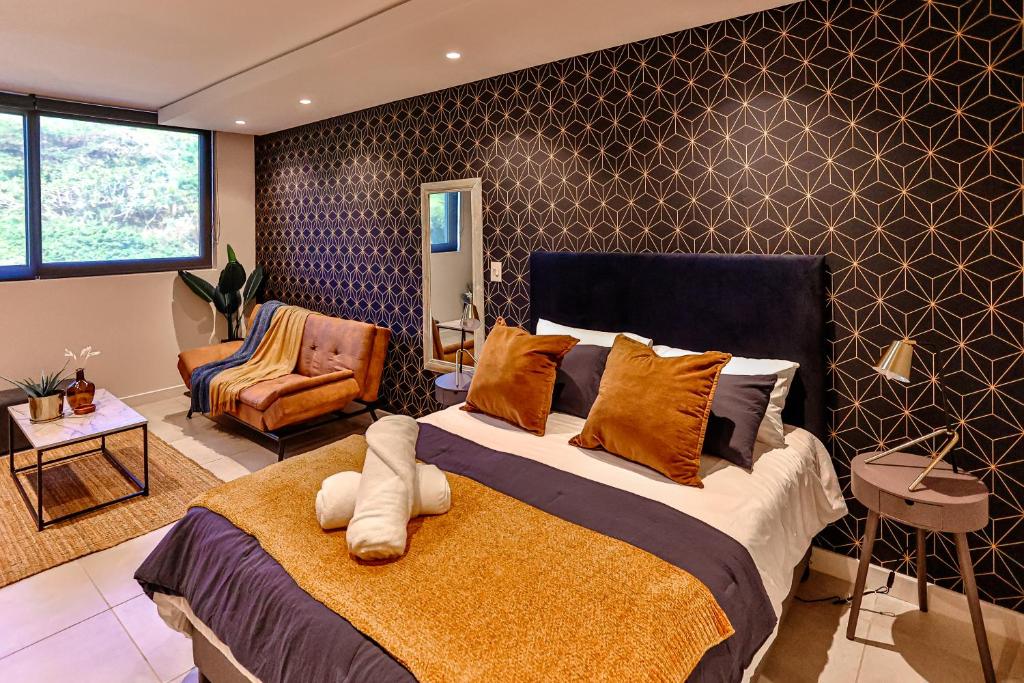 هتل زیمبالا ایلیک سویتس ۲۱۸ Zimbali Lakes Boulevard Suites 218