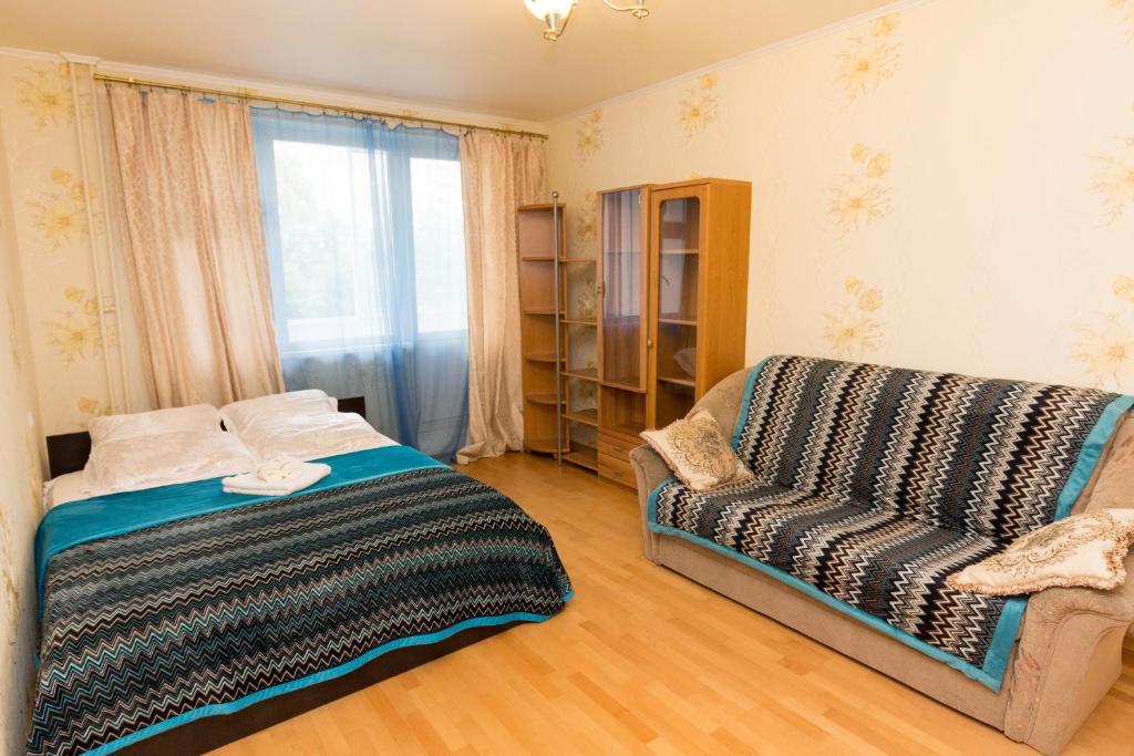 هتل آپارتمان یارتسفاسکایا 14 - Apartment Yartsevskaya 14
