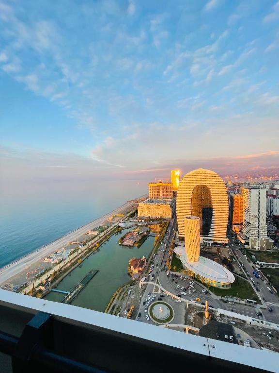 لاکچری باتومی هتل Luxury Batumi Hotel