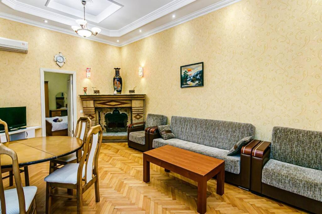 هتل آپارتمنت گاردن Apartment Garden