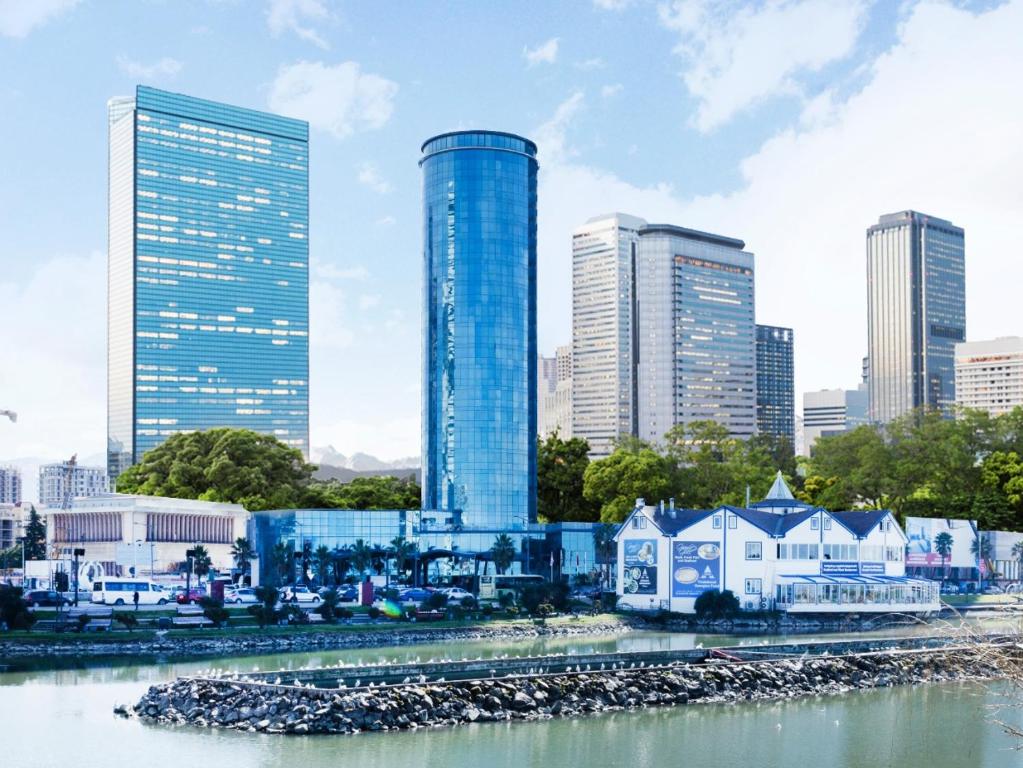 اسکای تاور هتل Sky Tower Hotel