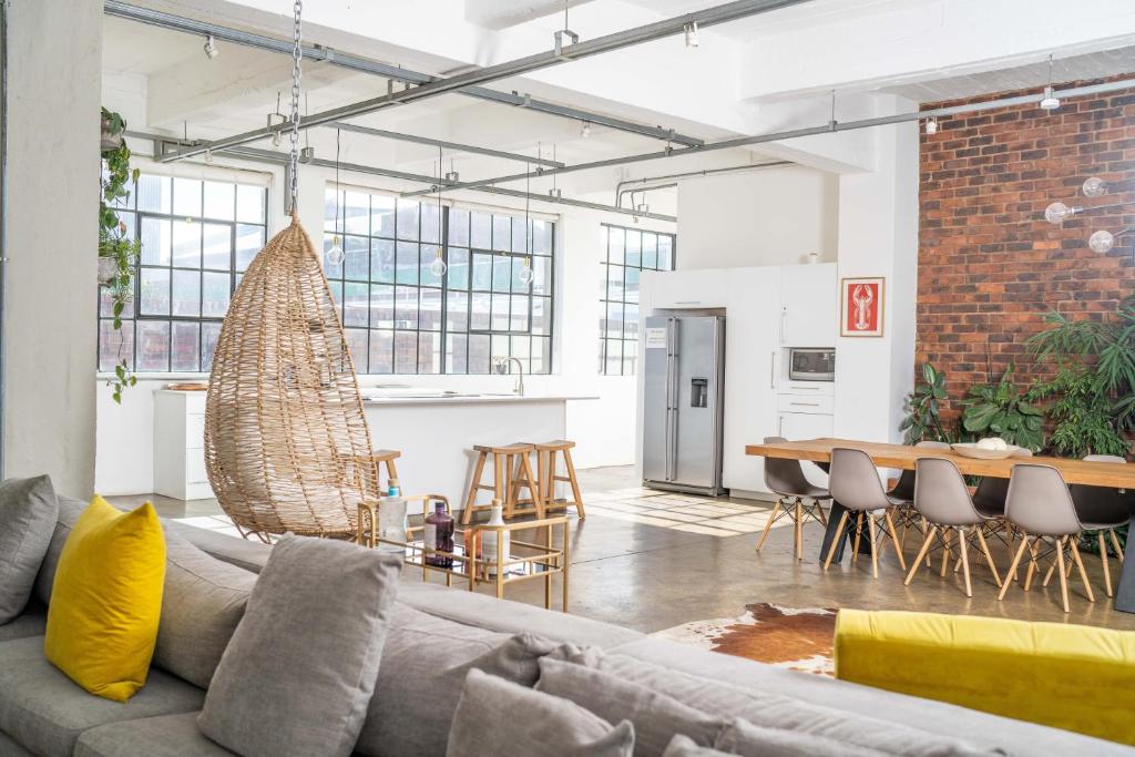 هتل اَربَن فاکس پِنت هاوس بای کوریوسیتی Urban Fox Penthouse by CURIOCITY