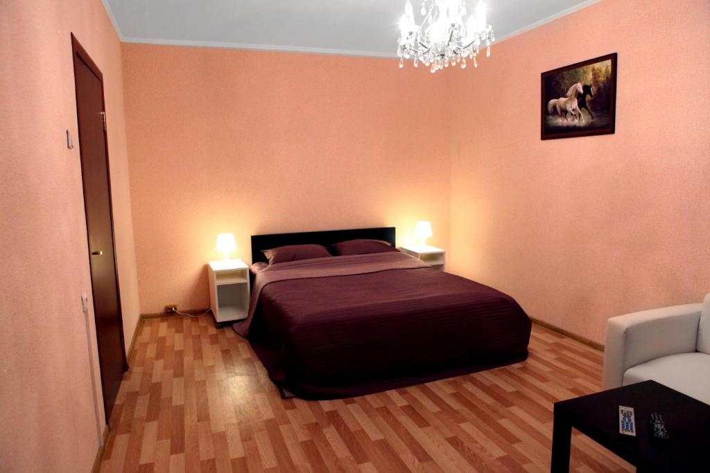 هتل آپارتمنت آن مولودوزنایا Apartment on Molodyozhnaya