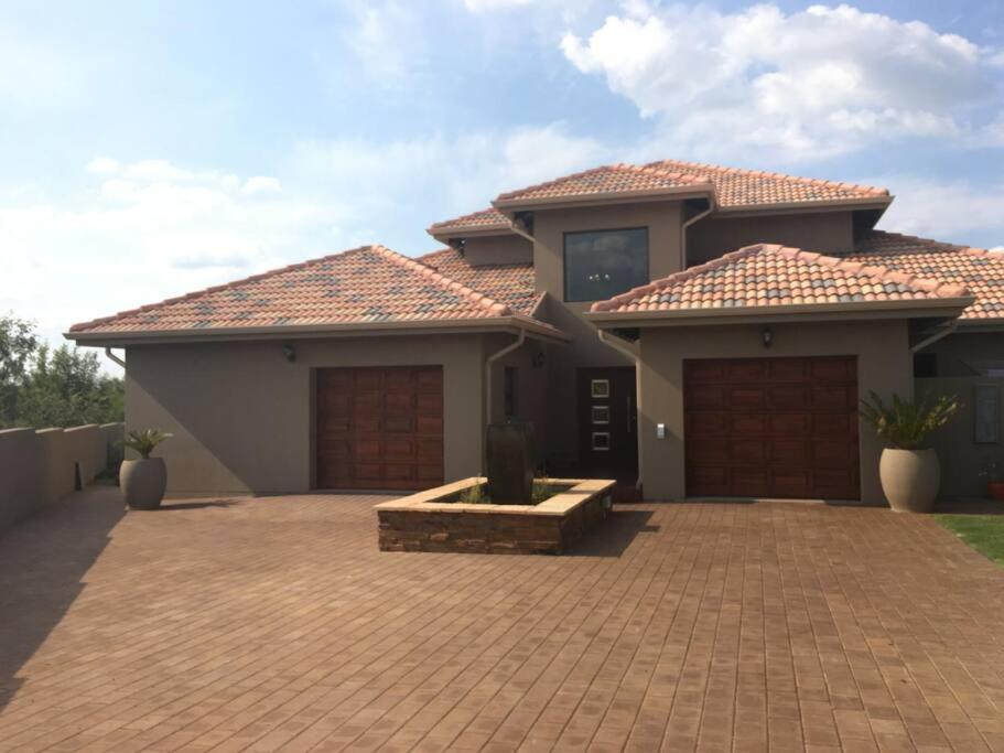 Spacious home on a golf estate