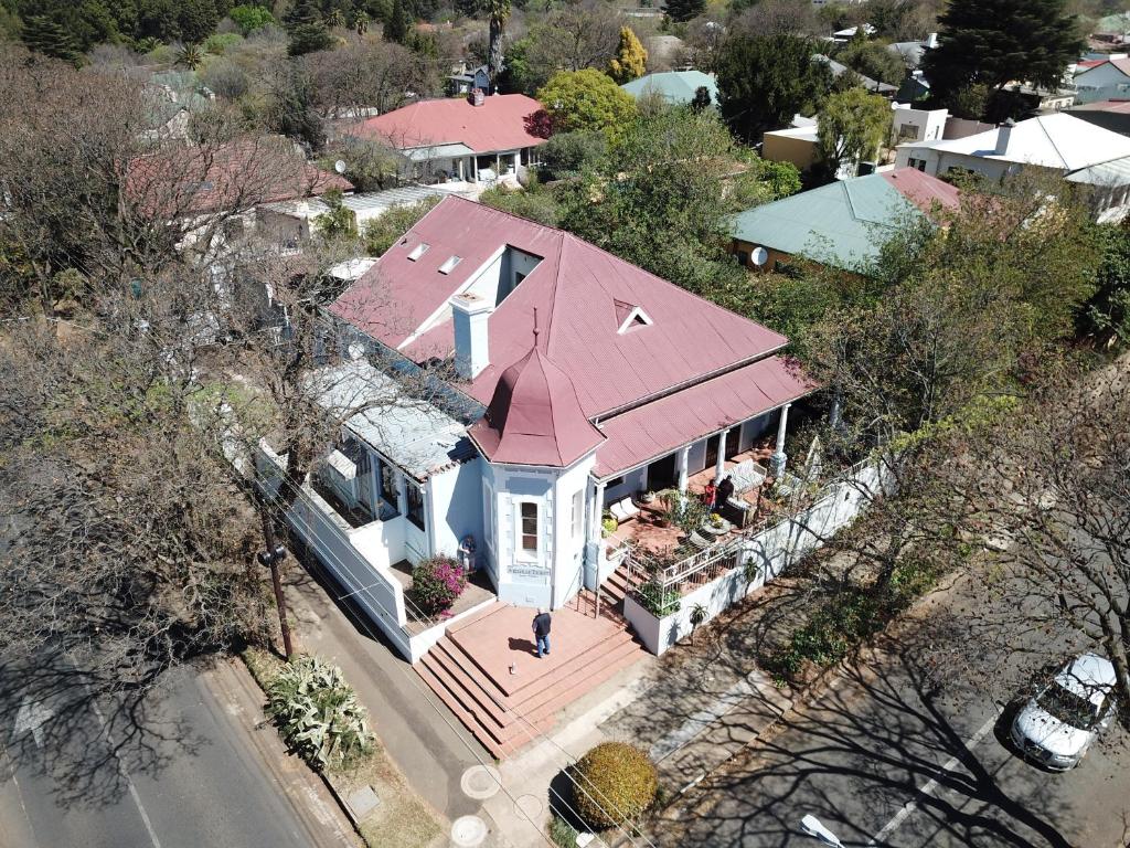 هتل ملویل ترِت گست هاوس Melville Turret Guesthouse
